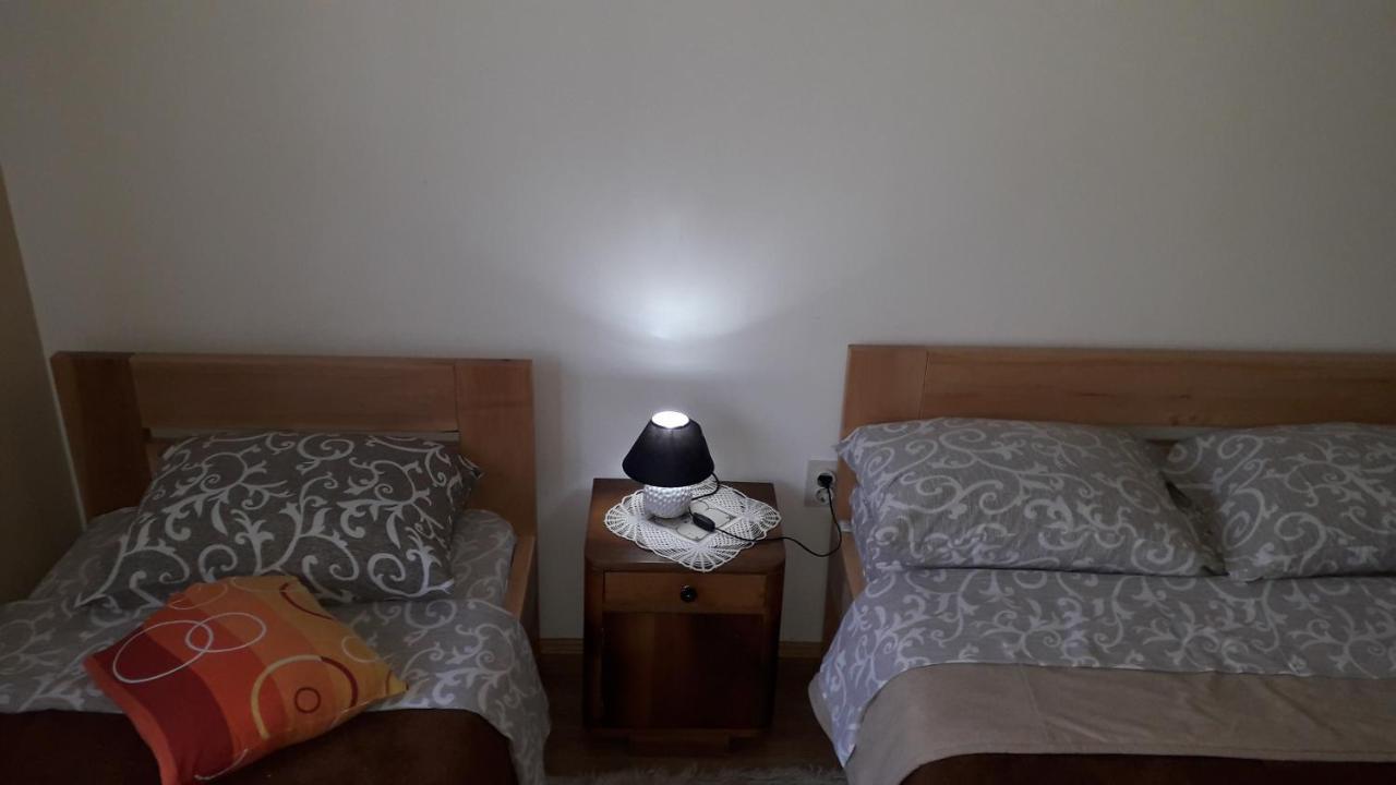 Apartment Sijakovic โมกราโกรา ภายนอก รูปภาพ
